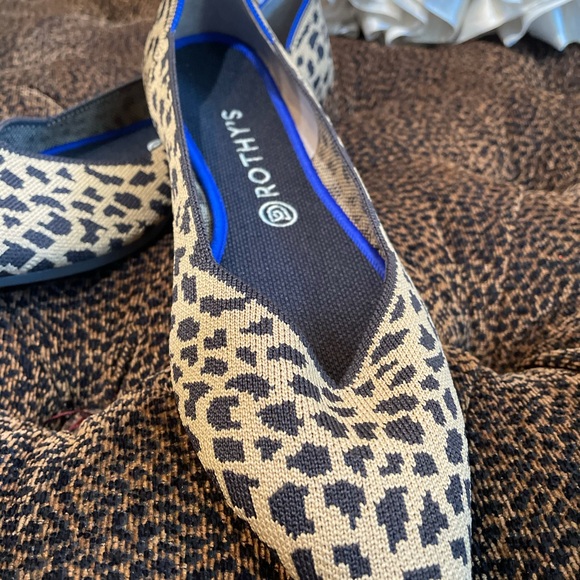 🚨NWOB Rothy’s Pointed Shoes - Picture 2 of 8